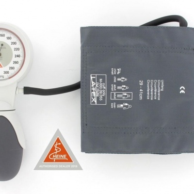 Esfigmomanómetro Aneróide