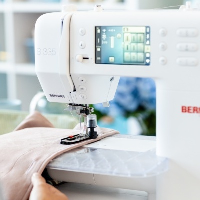 Bernina | B335 - NOVA Bernina | B335 - NOVA