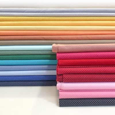 Tecido Pintinhas Alfinete