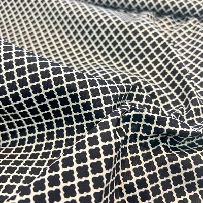 FABRICART | Mini Vitral - Preto