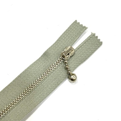 Fecho | Cinzento Cremalheira Prateada - 20cm