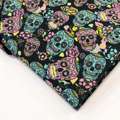 Retalho | Caveiras - 185 cm x 148 cm