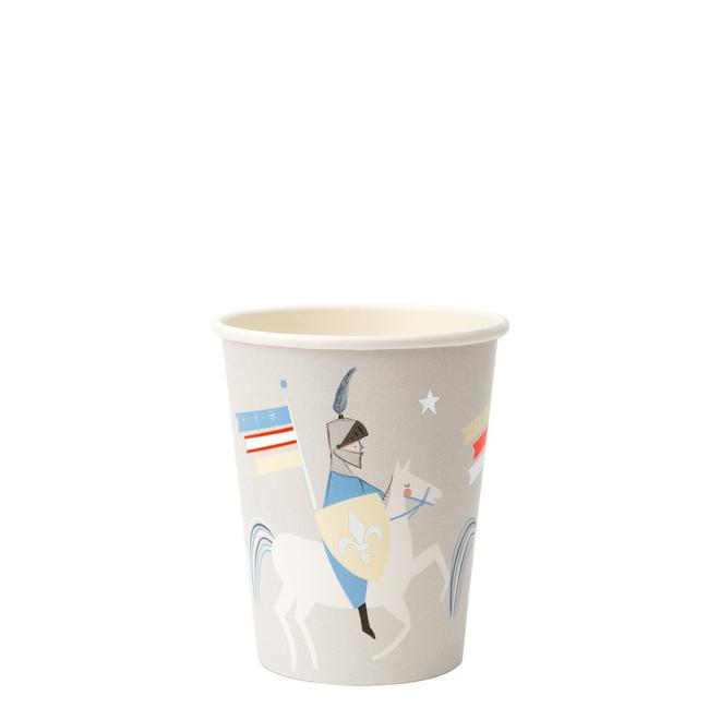 Copos dragões e cavaleiros