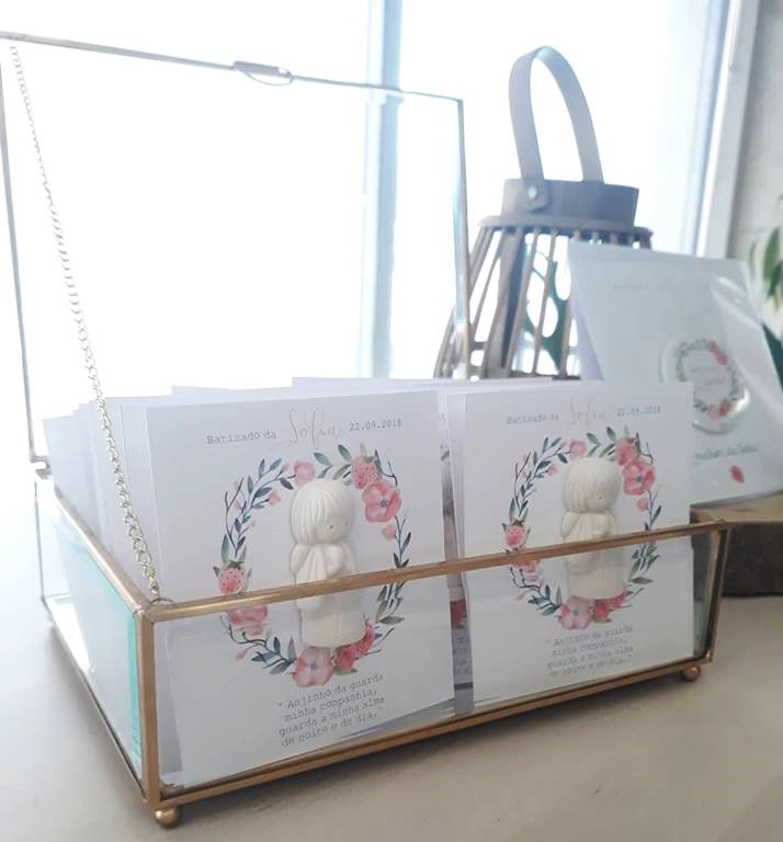 Pagela com anjinho em gesso