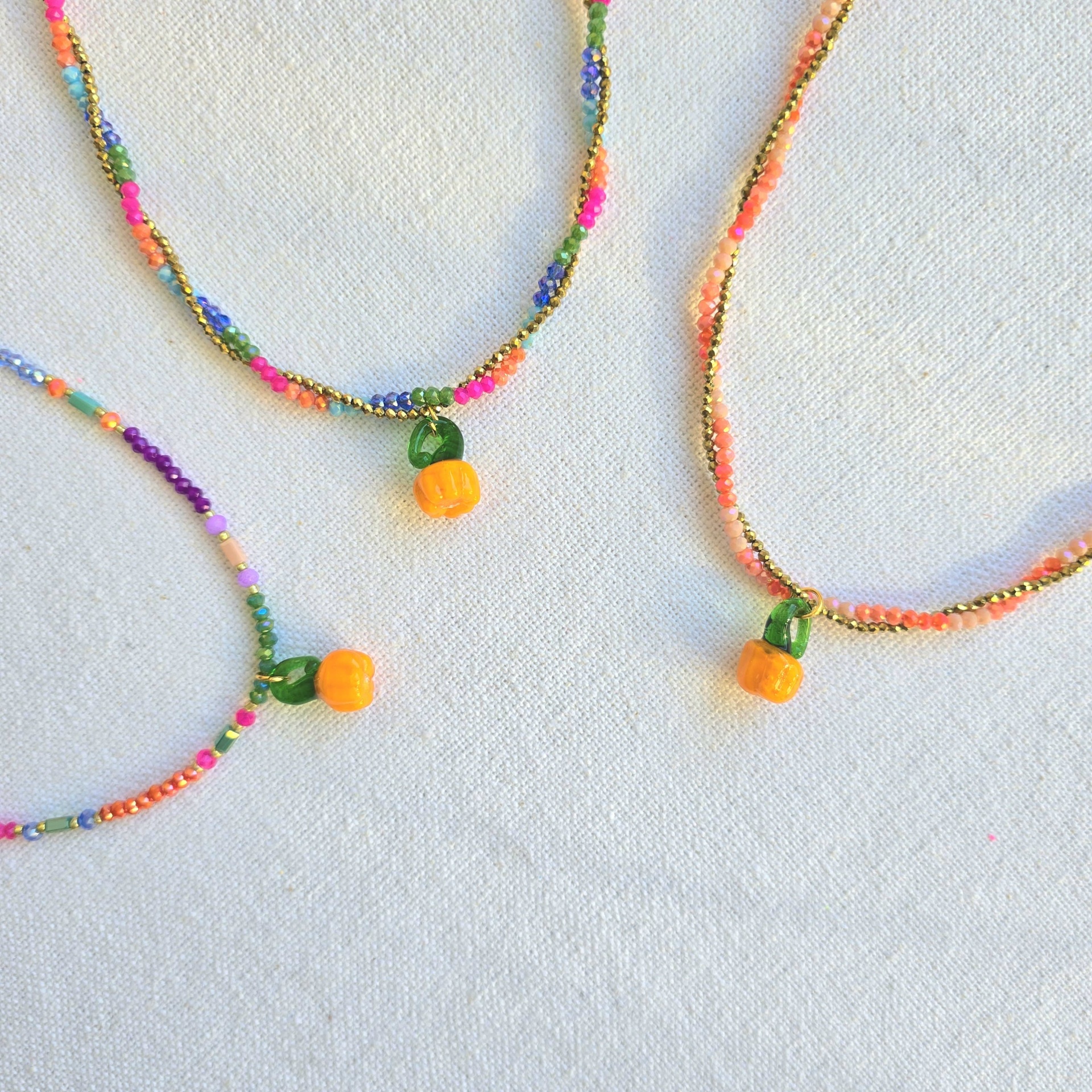 Colar de missangas | Abóbora