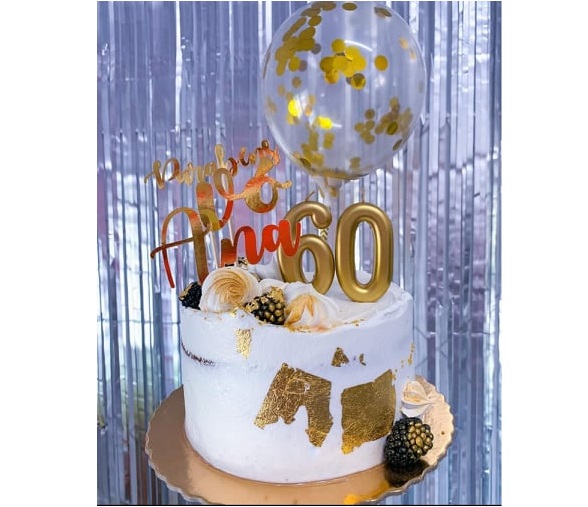 Cake topper balão confetis ouro e prata