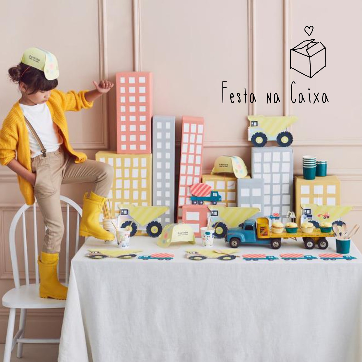 Festa na caixa | Construção