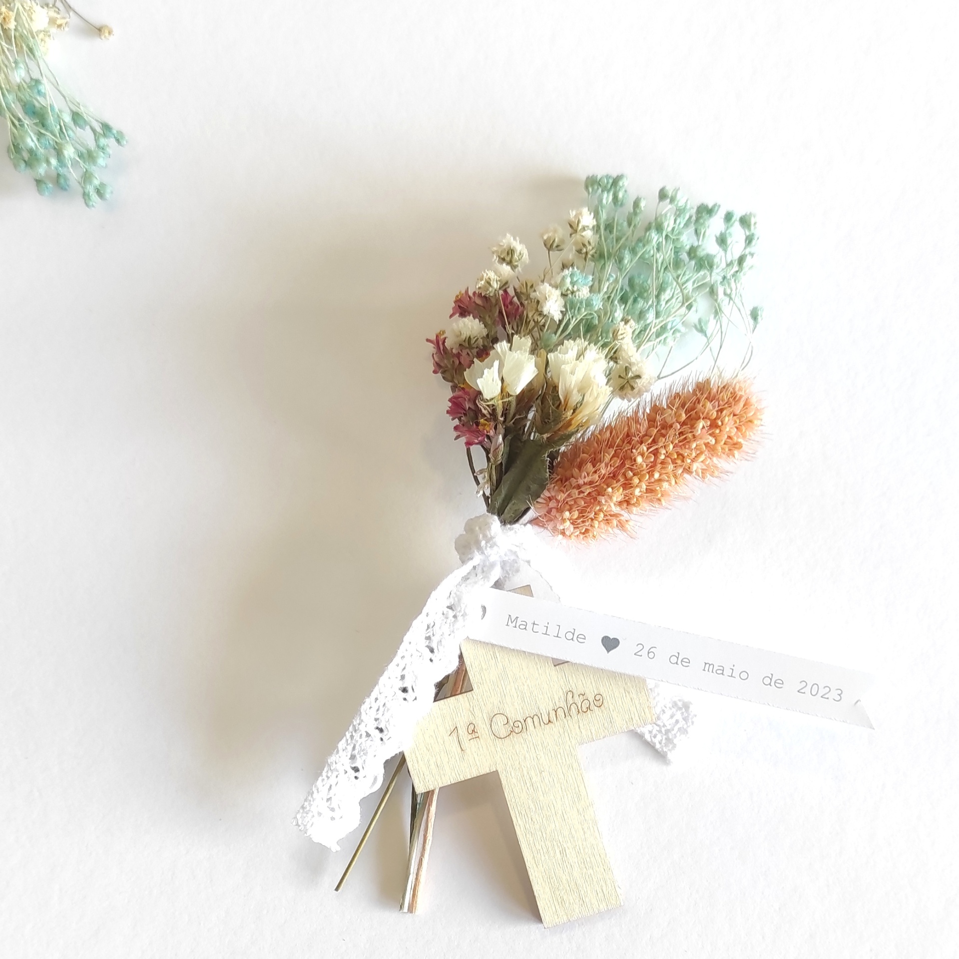 Raminho de flores secas e preservadas - 1a Comunhão