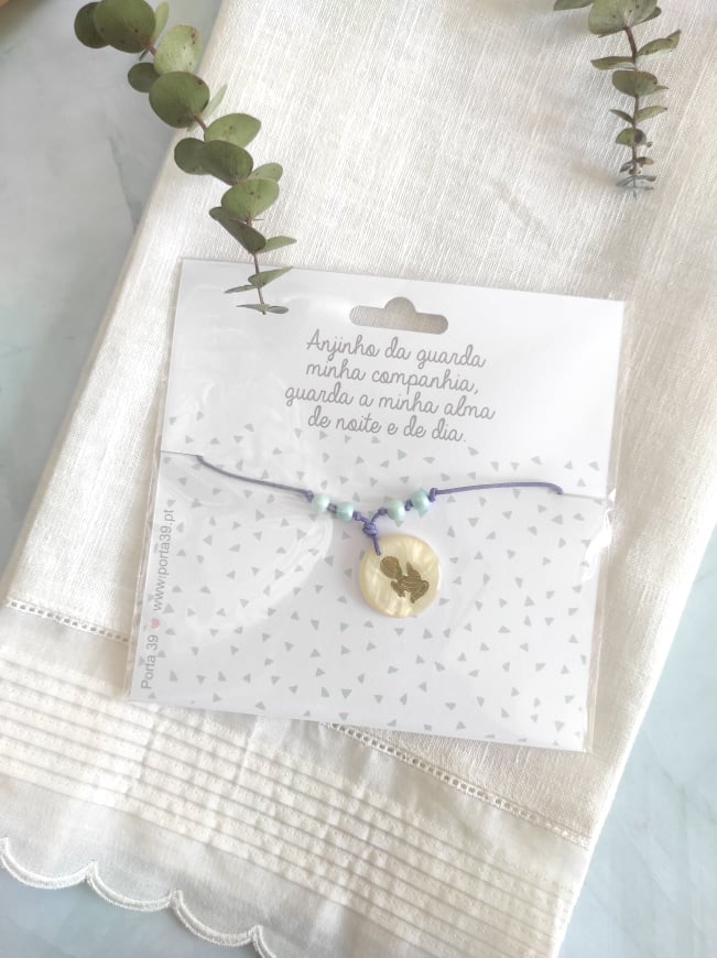 Colar com medalha anjinho azul