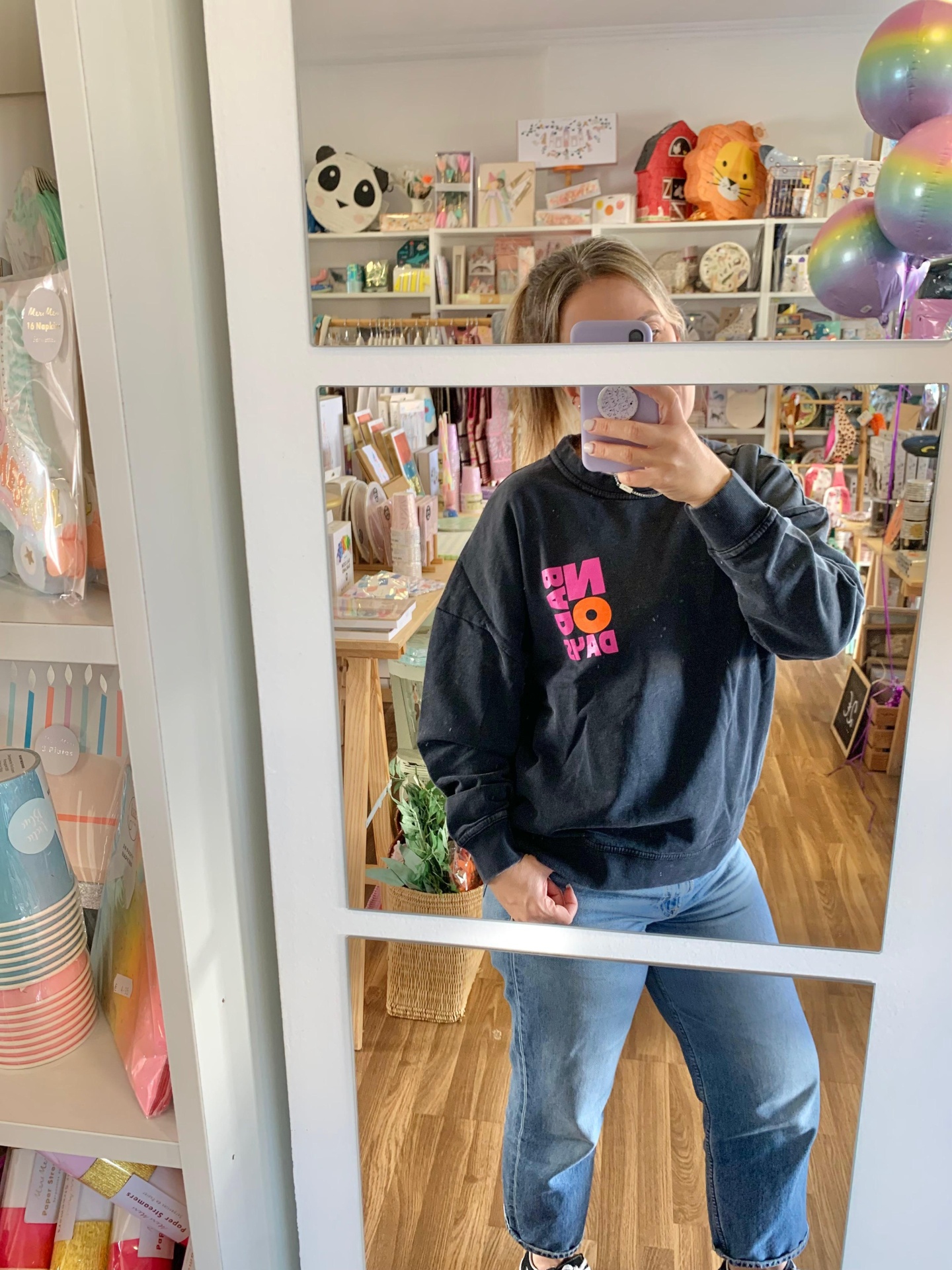 Sweatshirt | No bad days