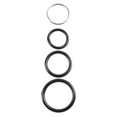 Quatro anéis O-ring de tamanhos diferentes, um metálico prateado e três pretos.