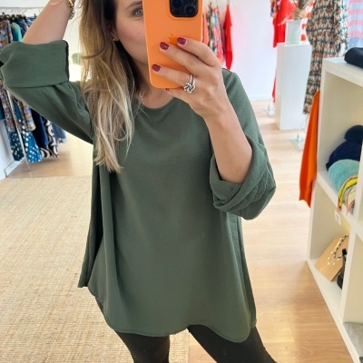 Blusa basic decote redondo