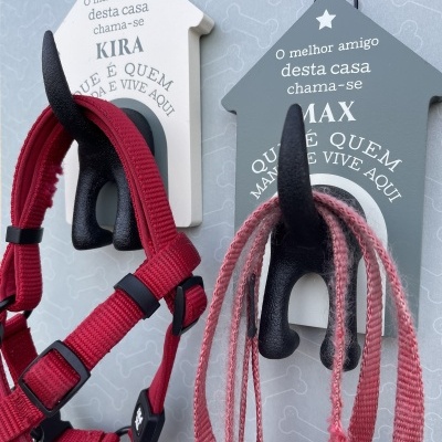 Cabide personalizado para trela