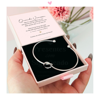 Escrava em aço com nó