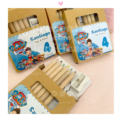 Lembranças (Caixa lápis cor e desenhos)