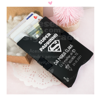 Porta-cartões em alumínio