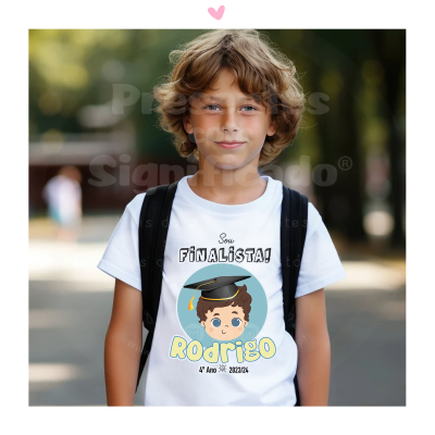 T-shirt criança finalista (design boneco)