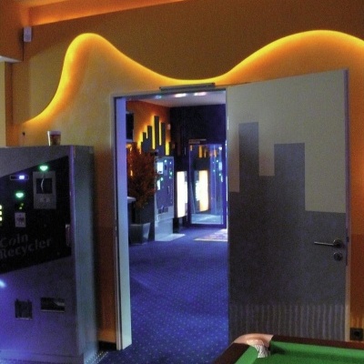 EUROLITE RUBBERLIGHT RL1-230V yellow 44m