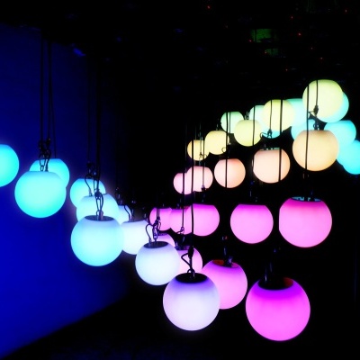 EUROLITE LED Space Ball 35 MK3 + HST-500 EUROLITE LED Space Ball 35 MK3 + HST-500