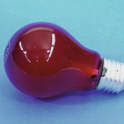 OMNILUX A19 230V/25W E-27 red