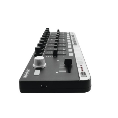 OMNITRONIC FAD-9 MIDI Controller