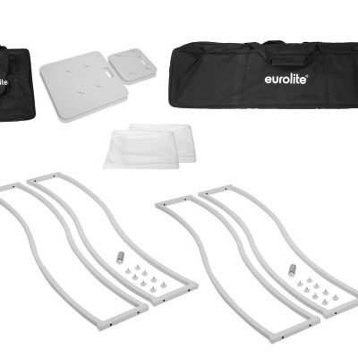 Conjunto de estrutura metálica branca com acessórios e bolsas pretas Eurolite