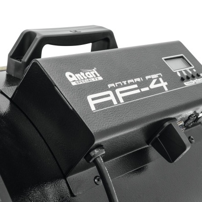 Máquina geradora de nevoeiro preta Antari AF-4 com painel digital e pega