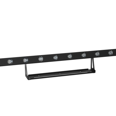 Barra de luz LED preta com nove punhos circulares na frente em fundo branco