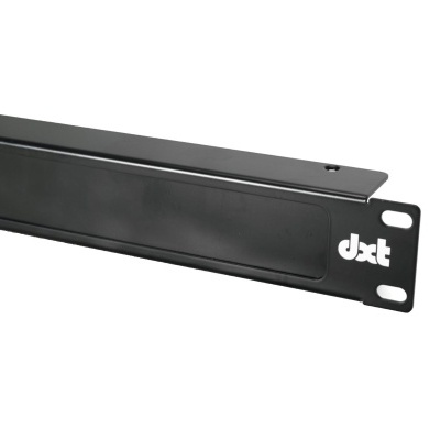 Barra metálica preta com recorte de texto dxt