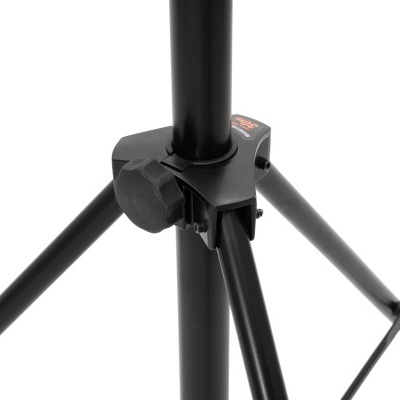 Tripé de suporte preto em metal com sistema de fixação ajustável