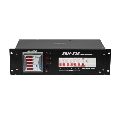 Dispositivo Eurolite SBM-32B Power Sequencer preto com LEDs vermelhos e interruptores numerados.