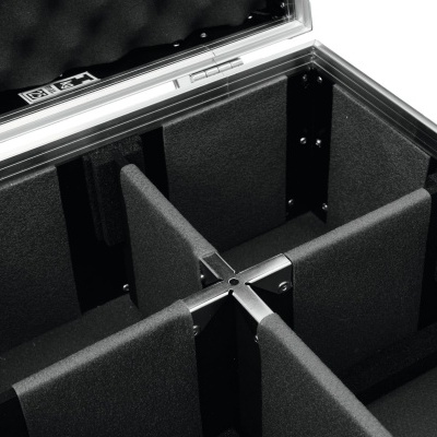 ROADINGER Flightcase 4x AKKU UP-4