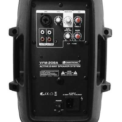 Coluna ativa Omnitronic VFM-208A preta com controlos e conexões visíveis