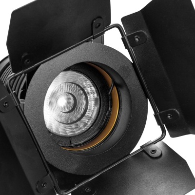 EUROLITE AKKU THA-20PC TRC Theater-Spot bk