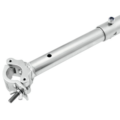 Pega de metal prateado com parafuso de fixação em fundo branco