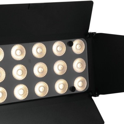 EUROLITE LED CLS-18 QCL RGB/WW 18x7W