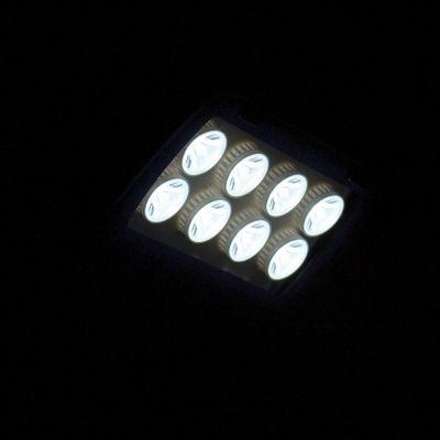 EUROLITE LED IP FL-8 3000K 60°