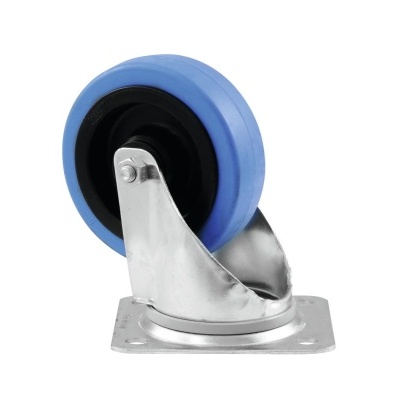Roda industrial com aro metálico e pneu azul sobre fundo branco