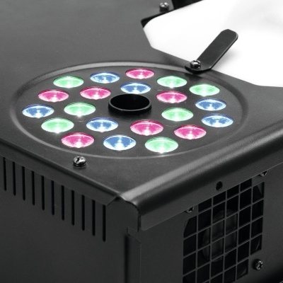 Dispositivo preto com LEDs coloridos circulares e ventilação lateral