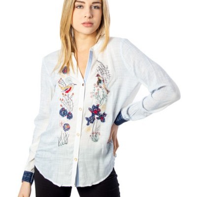 Camisa c/aplicações DESIGUAL