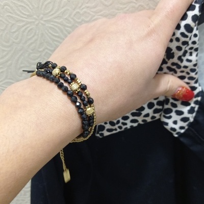 Colar/pulseira em preto