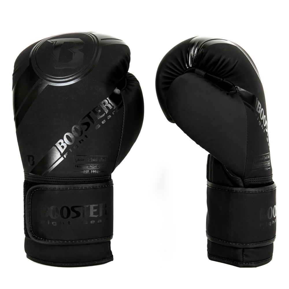 Booster Premium Striker 3 Par de luvas de boxe pretas com marca BOOSTER e fecho em velcro