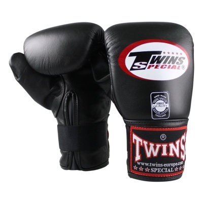 https://www.brotherscombat.com/product/twins-bag-gloves