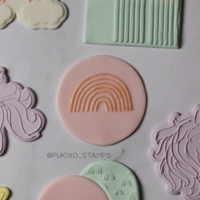 Carimbo de bolachas - Arco-íris minimalista