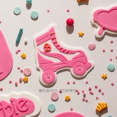 Carimbo + cortador - Patins da Barbie