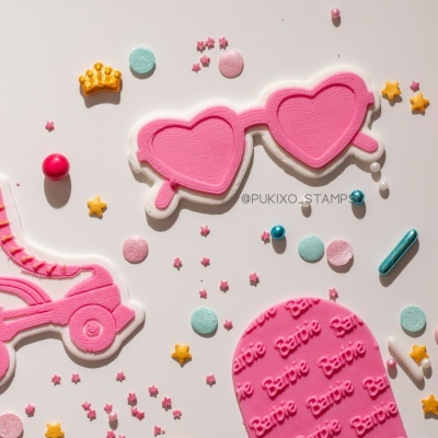 Carimbo + cortador - Óculos da Barbie