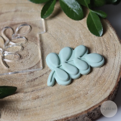 Carimbo + cortador de Extra Relevo - Folhinha