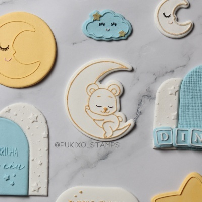 Carimbo + cortador - Ursinho na lua
