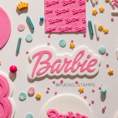 Carimbo + cortador - Barbie