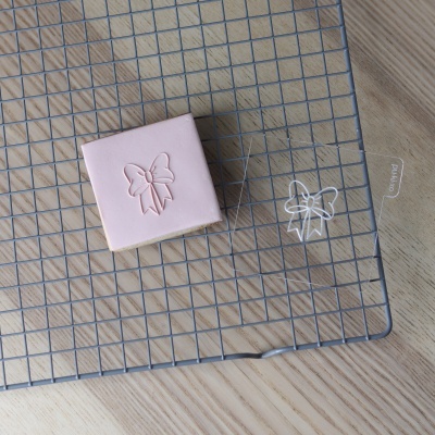 Carimbo de bolachas - Laço